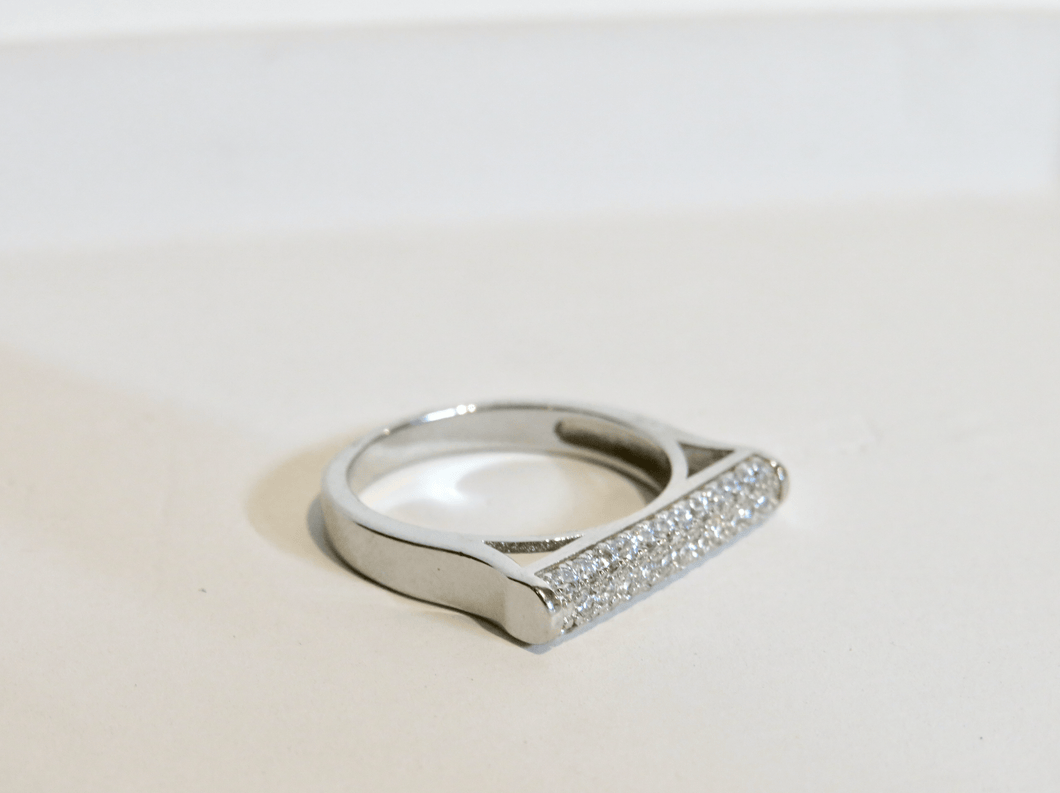 Millionaire Bar Ring